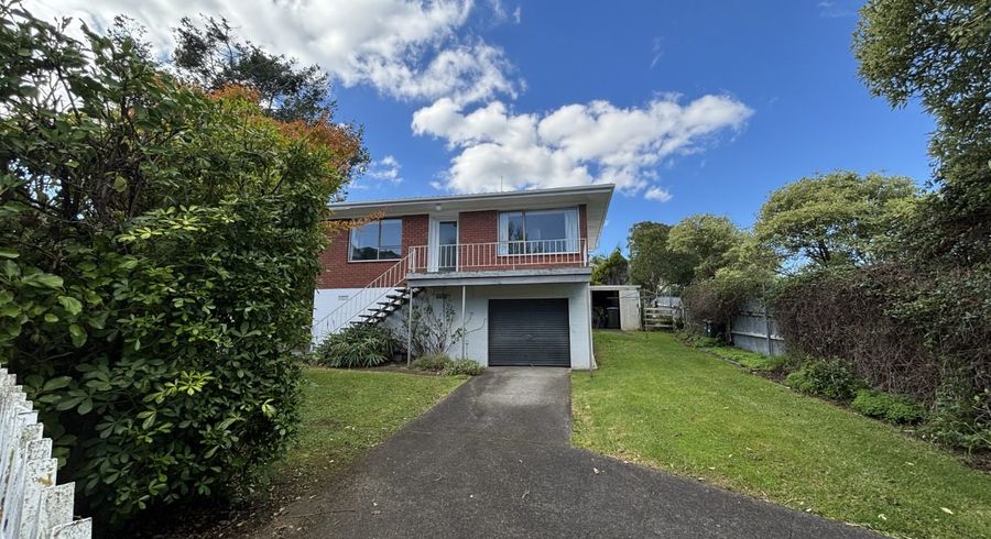  at 1/64 Sandringham Road, Mount Eden, Auckland City, Auckland