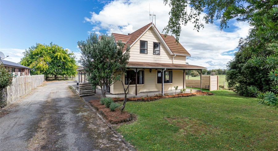  at 2984 Cheltenham Hunterville Road, Cheltenham