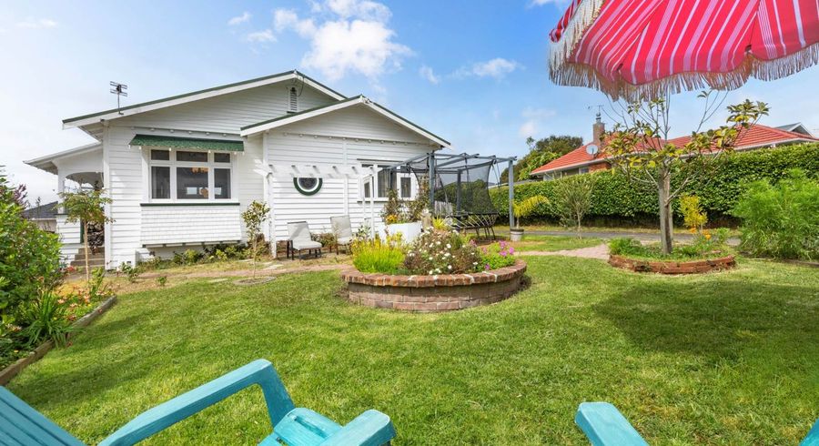  at 33 Koromiko Street, New Lynn, Waitakere City, Auckland
