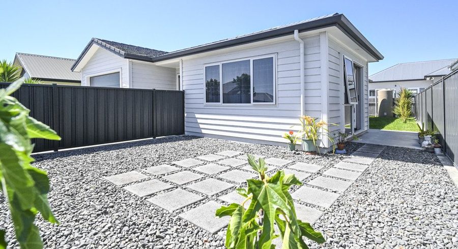  at 1A Amanda Place, Mayfair, Hastings
