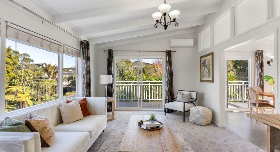  at 292 Beach Road, Campbells Bay, North Shore City, Auckland