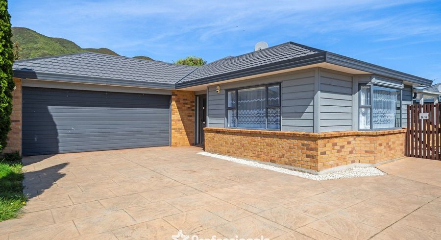  at 95 Mandel Mews, Waiwhetu, Lower Hutt, Wellington