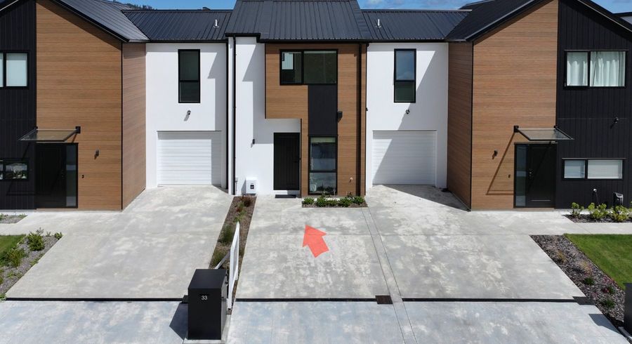  at 33 Leo Waikari Crescent, Wallaceville, Upper Hutt