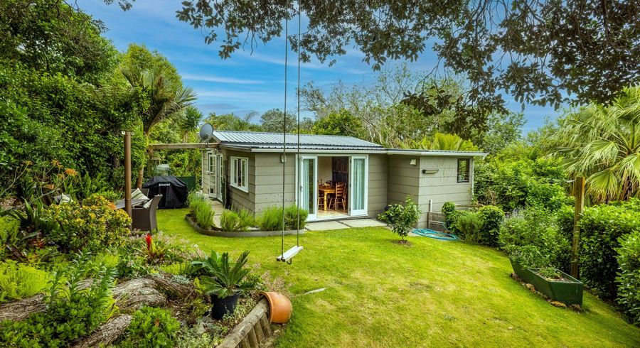  at 50 Tiri View Road, Palm Beach, Waiheke Island
