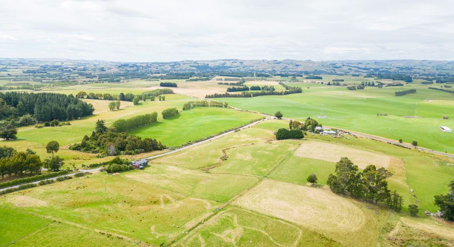  at 39 Strauchon Road, Upper Charlton, Gore