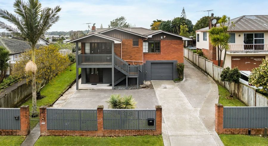  at 120 Gossamer Drive, Pakuranga Heights, Manukau City, Auckland