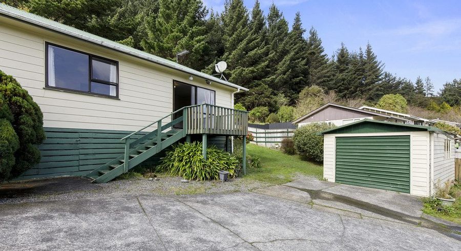  at 2/40 Trelawney Road, Wainuiomata, Lower Hutt