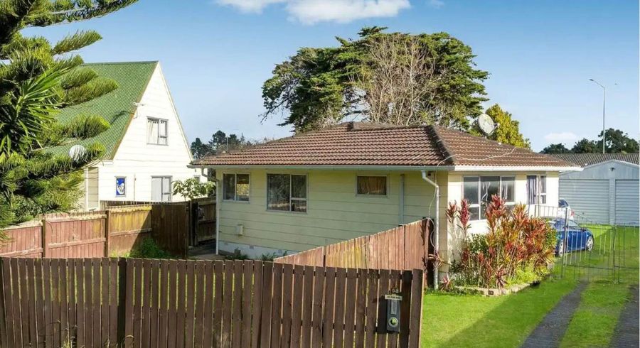  at 53  Kindergarten Drive, Conifer Grove, Papakura, Auckland