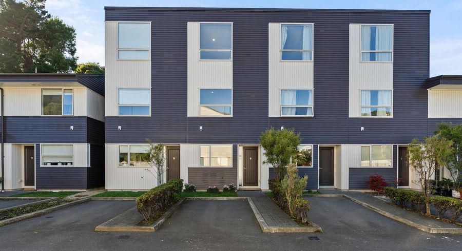  at 9/8 Thatcher Crescent, Crofton Downs, Wellington, Wellington