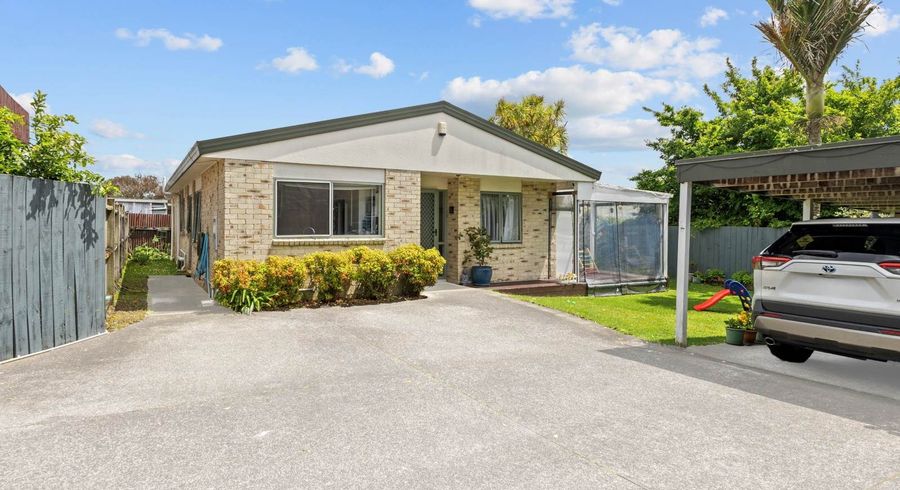  at 73A  Rimu Street, New Lynn, Waitakere City, Auckland