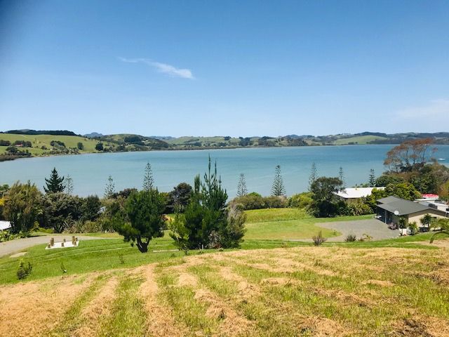  at 51 Peninsula Parade, Hihi, Mangōnui