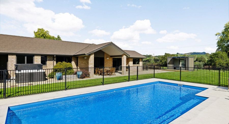  at 33 Riverside Lane, Karapiro