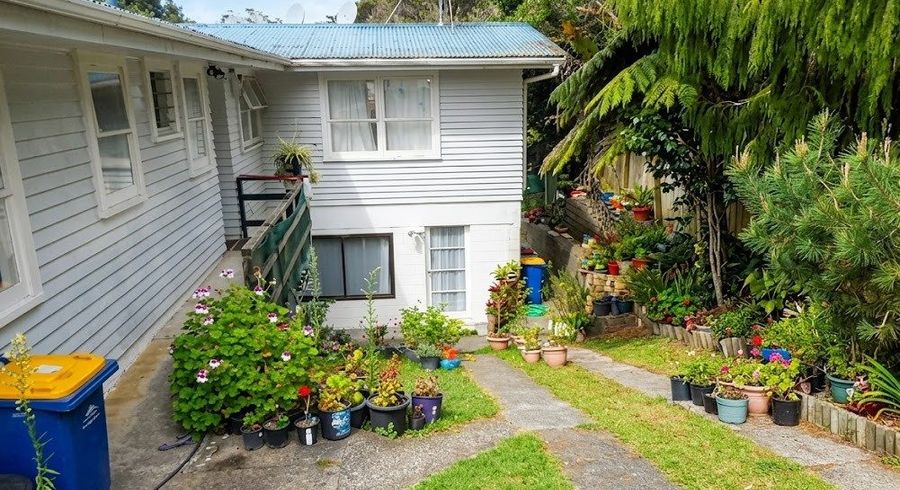  at 2/25A Verbena Road, Birkdale, North Shore City, Auckland