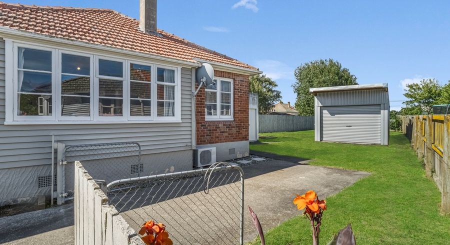  at 11 Victory Place, Aramoho, Whanganui, Manawatu / Whanganui