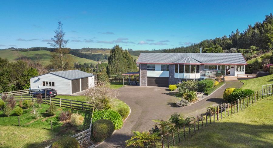  at 24 Mountain Road, Western Heights, Rotorua