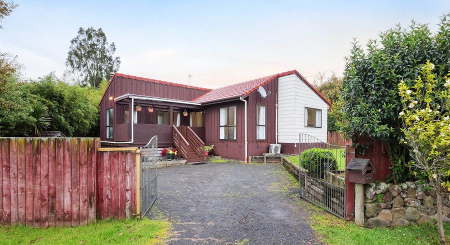  at 82 Glen Road, Ranui, Waitakere City, Auckland