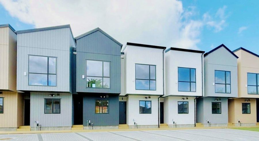  at 4/442 Old Te Atatu Road, Te Atatu Peninsula, Waitakere City, Auckland