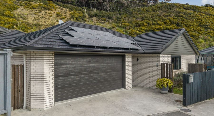  at 14 Schooner Drive, Whitby, Porirua