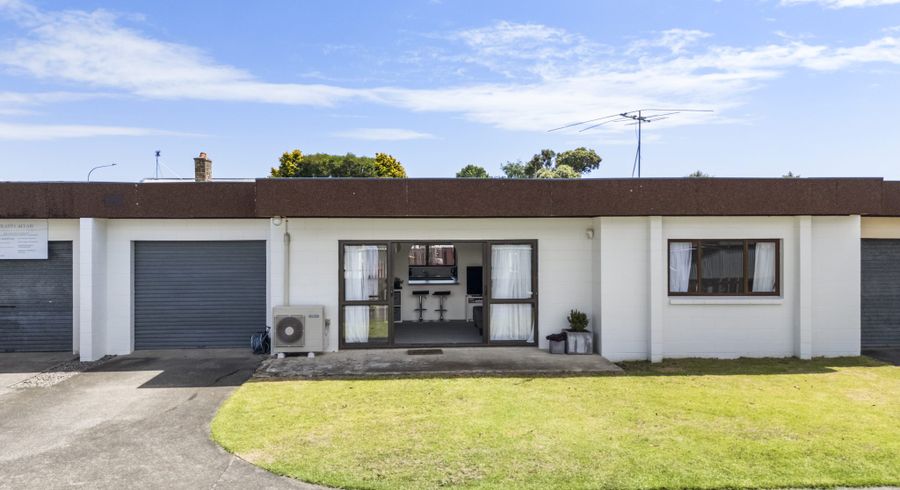  at 2/51 Browns Road, Manurewa, Manukau City, Auckland