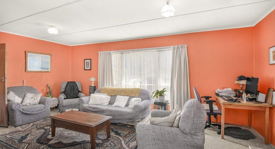  at 87 Coast Road, Wainuiomata, Lower Hutt