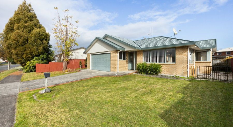  at 8A Lloyd Drive, Nawton, Hamilton
