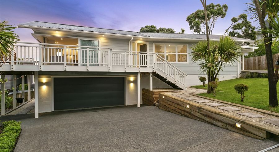  at 5 Arahia Street, Northcote, Auckland