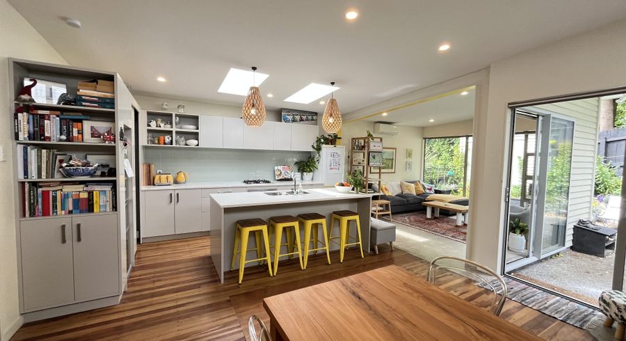  at 31 Newman Terrace, Thorndon, Wellington