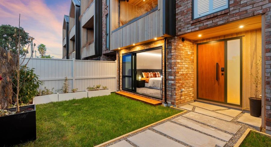  at 4/282 Point Chevalier Road, Point Chevalier, Auckland City, Auckland