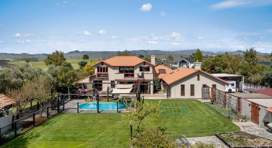  at 32 Bradleigh Park, Fairhall, Marlborough, Marlborough