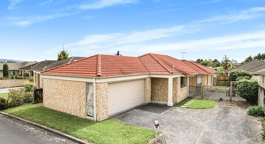  at 10 Grevillea Place, Melville, Hamilton