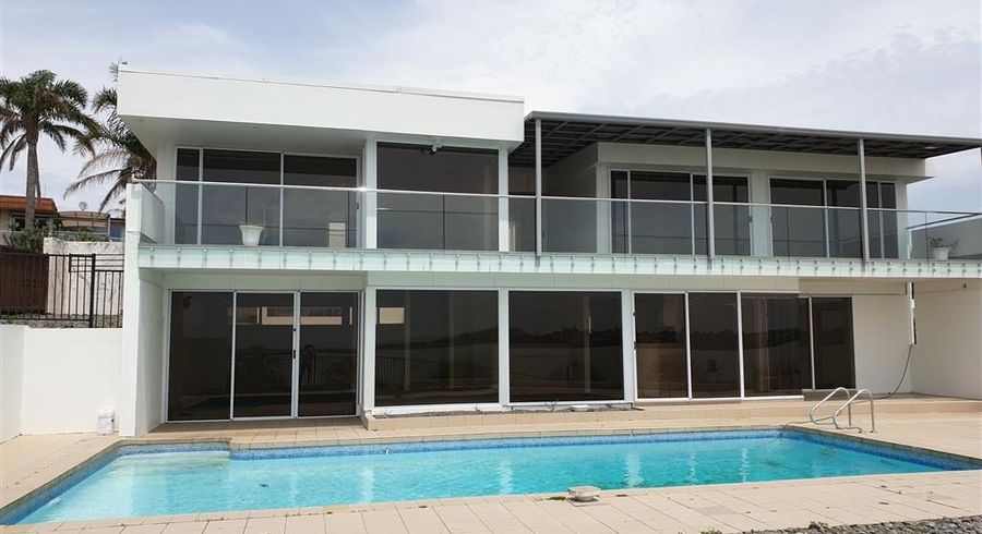  at 102 Bramley Dr, Farm Cove, Manukau City, Auckland