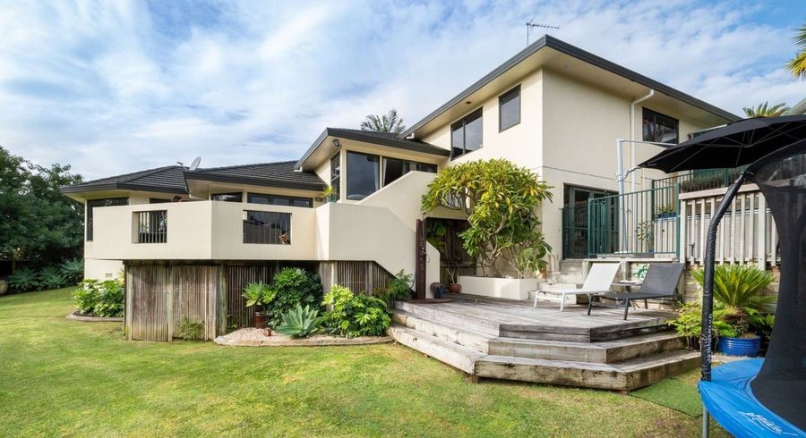  at 35 Vermeer Place, West Harbour, Waitakere City, Auckland