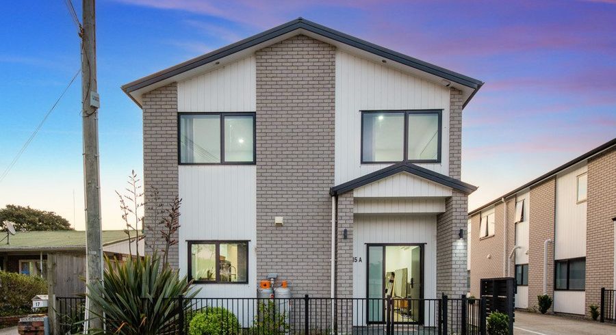  at 15A Arney Road, Ranui, Waitakere City, Auckland