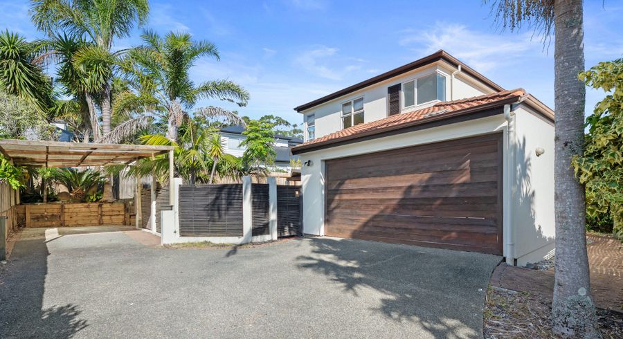  at 2/13 Stoneleigh Court, Sunnynook, North Shore City, Auckland