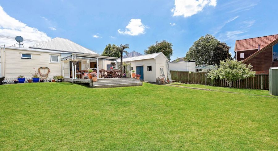  at 3 Aramoana Avenue, Devonport, Auckland