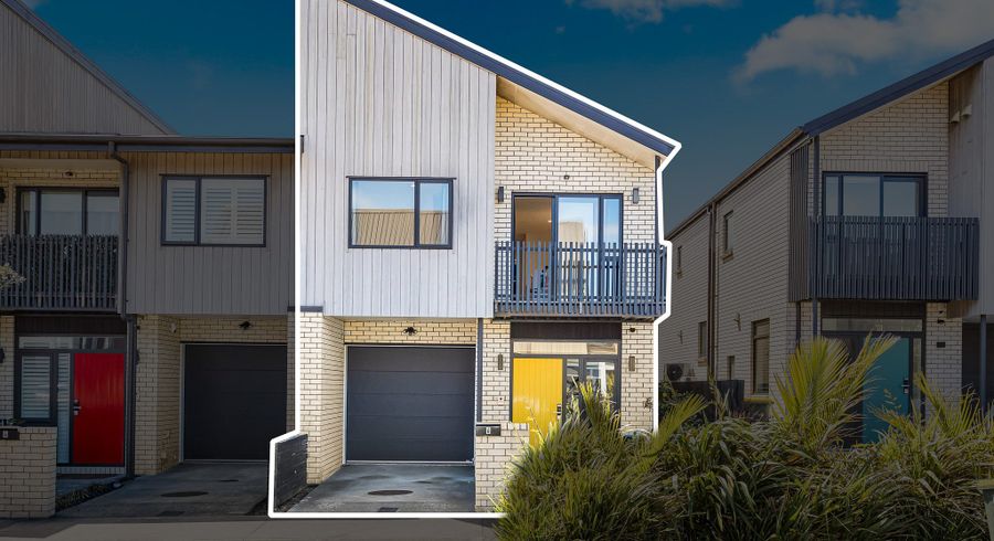  at 6 Desalt Drive, Hobsonville, Waitakere City, Auckland