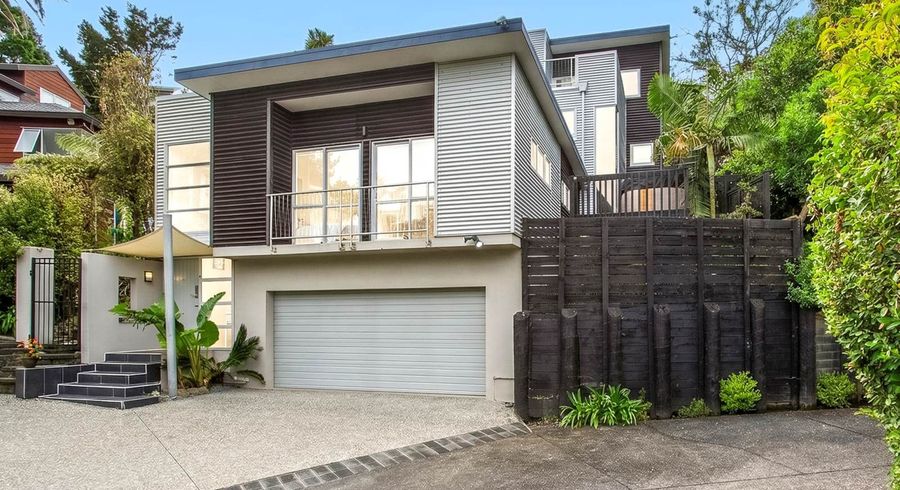  at 7a Stitchbird Close, Murrays Bay, North Shore City, Auckland