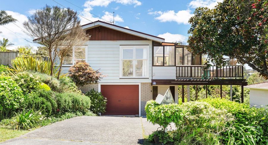  at Torbay, North Shore City, Auckland