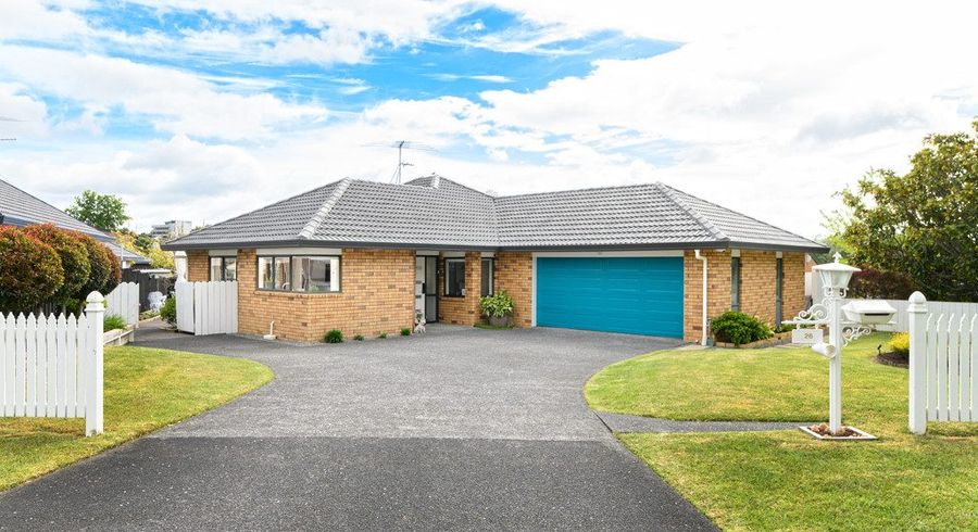  at 26 Bushlands Park Drive, Albany, Auckland