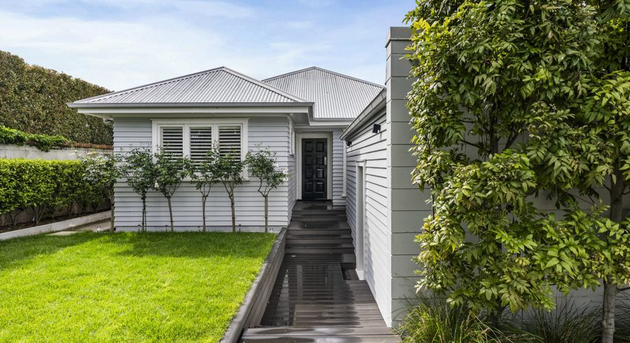  at 69 Argyle Street, Herne Bay, Auckland