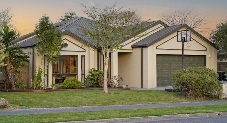  at 28 Puhara Avenue, Parklands, Christchurch