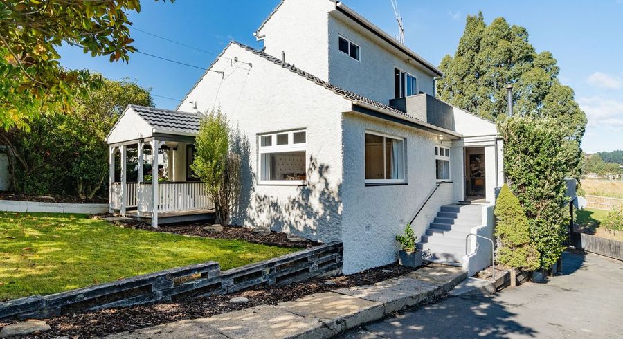  at 4 Waldron Crescent, Green Island, Dunedin