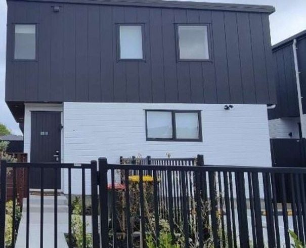  at 56B Kurnell Dr, Botany Downs, Manukau City, Auckland