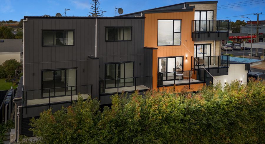  at 329 A  Rangatira Road, Beach Haven, North Shore City, Auckland