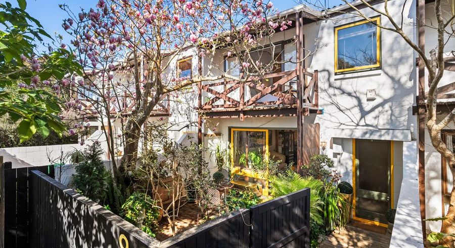  at 8/14 Fowlds Avenue, Sandringham, Auckland City, Auckland