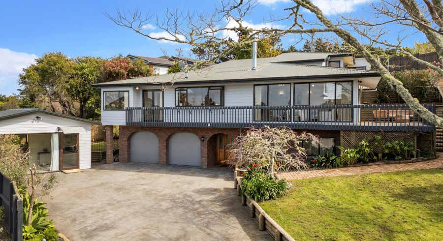  at 8 Moorgreen Heights, Torbay, Auckland