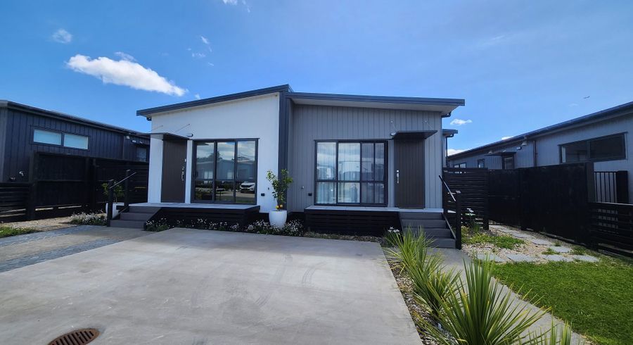  at 27 Tahere Road, Totara Park, Auckland
