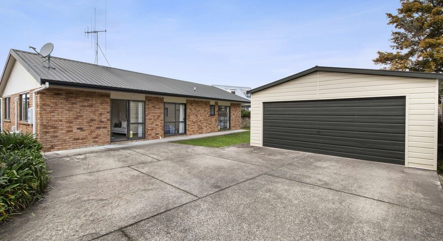  at 21A Charles Crescent, Beerescourt, Hamilton