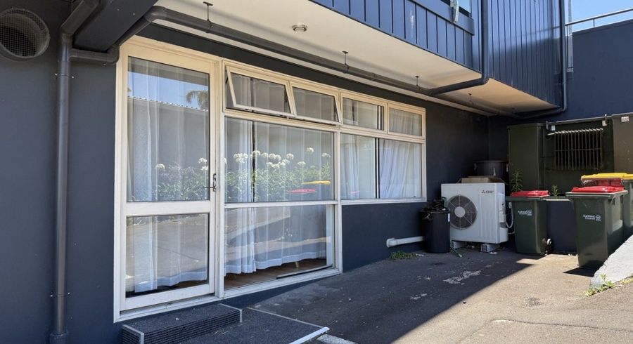  at 21/270 onewa road, Birkenhead, North Shore City, Auckland