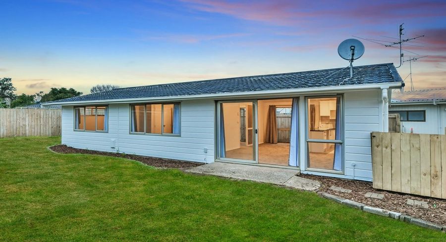  at 18 Gibbons Road, Weymouth, Auckland